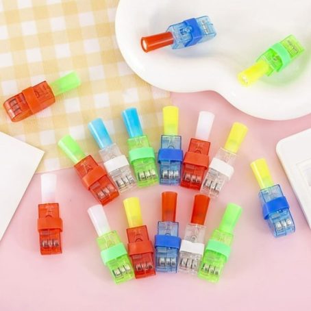 10 Pes LED Finger  Magic Projector - Image 4